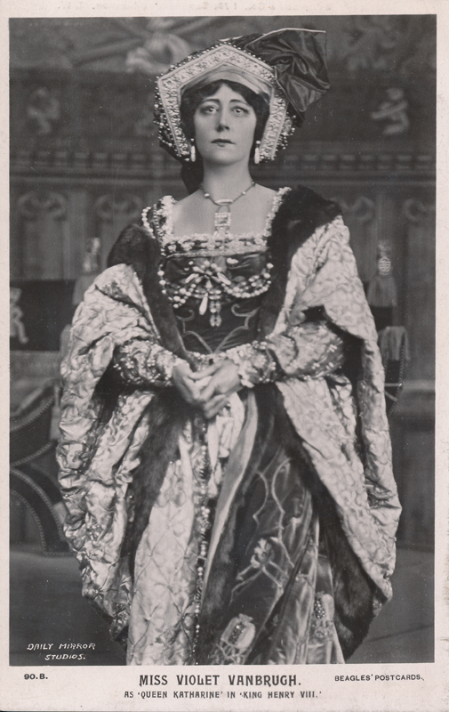 Violet Vanbrugh as Queen Katherine in "Henry VIII"