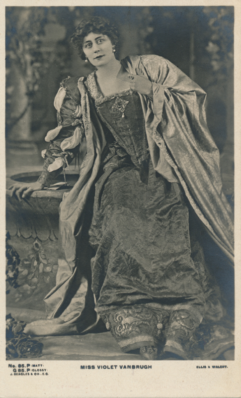 Violet Vanbrugh as Queen Katherine in "Henry VIII"