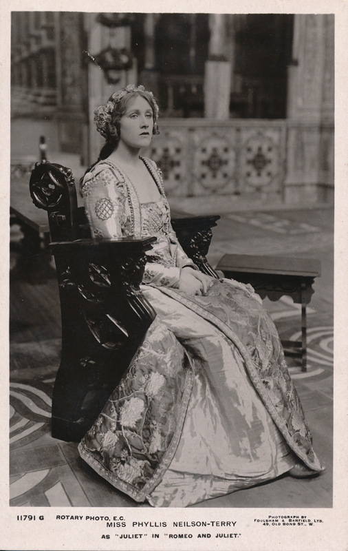 Phyllis Neilson-Terry as Juliet in "Romeo and Juliet"