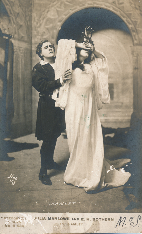 Julia Marlowe as Ophelia and E. H. Sothern as Hamlet in "Hamlet"